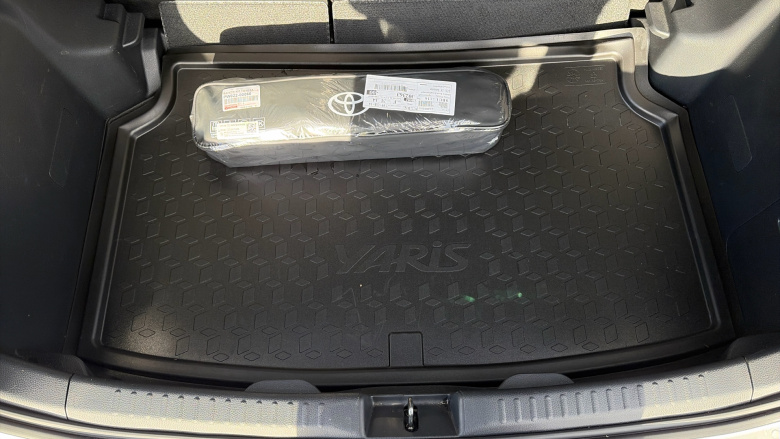 Toyota Yaris 1.5 Hybrid Excel 5dr CVT Hybrid Hatchback